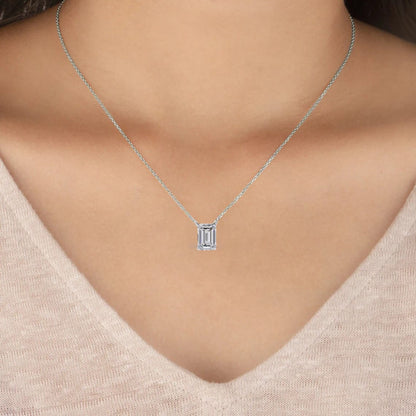 Zeromakin Elara Emerald Pendant