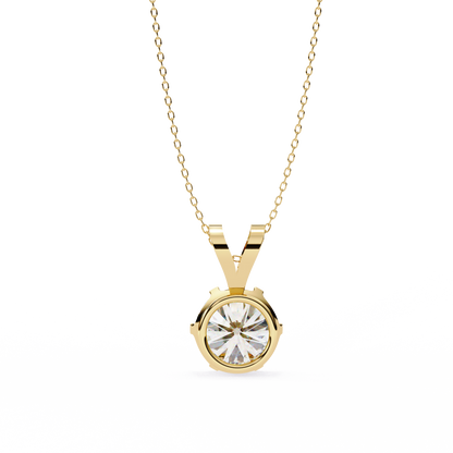 Vera Classic Solitaire Pendant