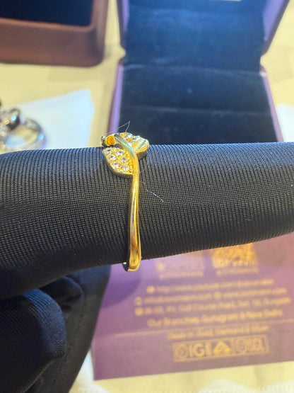 Zeromakin Diamond Leaf Vine Ring in White Gold