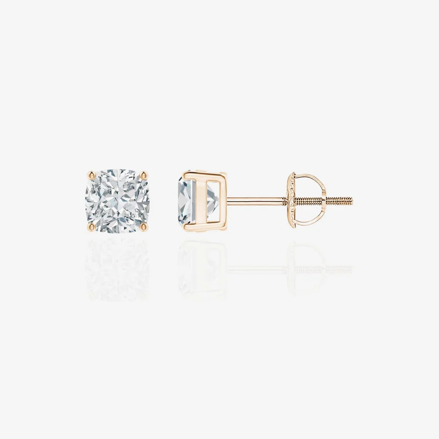 Solitaire Stud in 14KT Gold IGI Certified